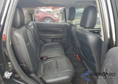 2016 Mitsubishi Outlander Se z USA, uszkodzony, nr VIN JA4AD3A39GZ002753